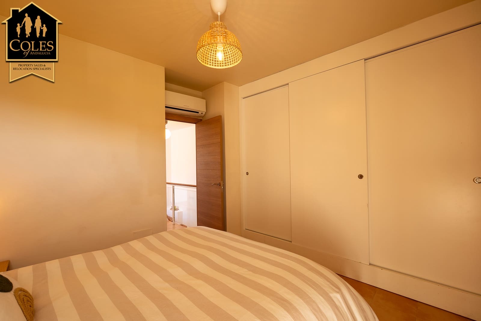 2 soveværelse Byhus til salg i Valle del Este med swimmingpool garage - € 189.995 (Ref: 9438378)