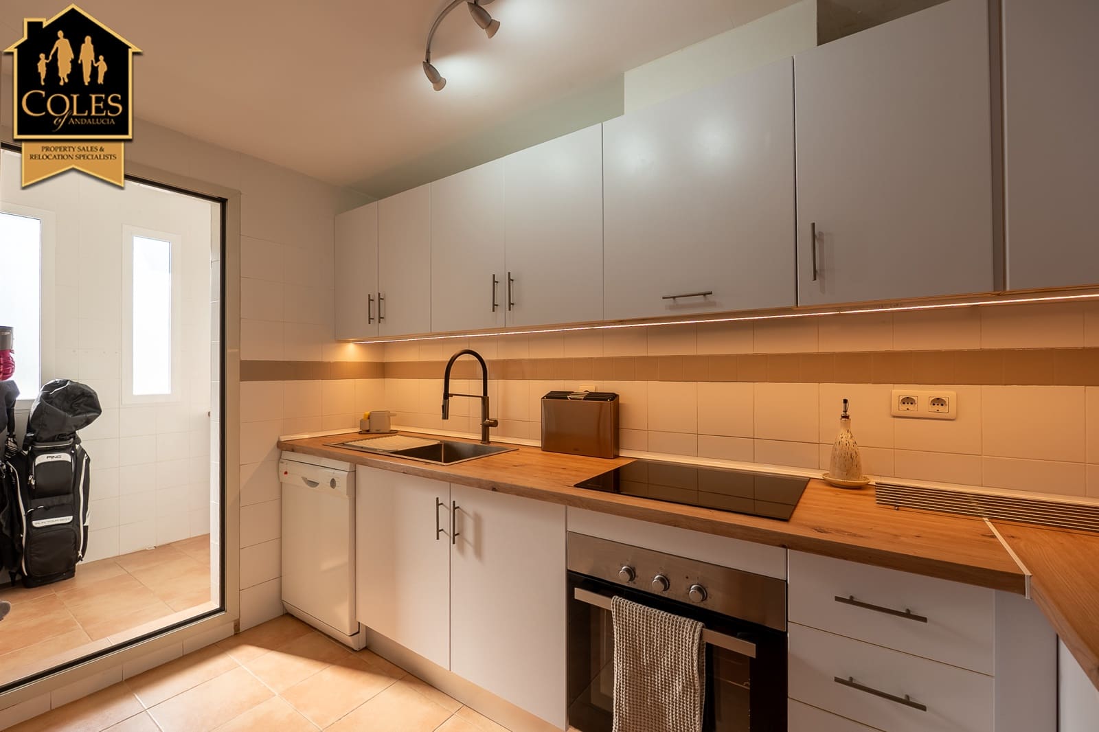 2 soveværelse Byhus til salg i Valle del Este med swimmingpool garage - € 189.995 (Ref: 9438378)