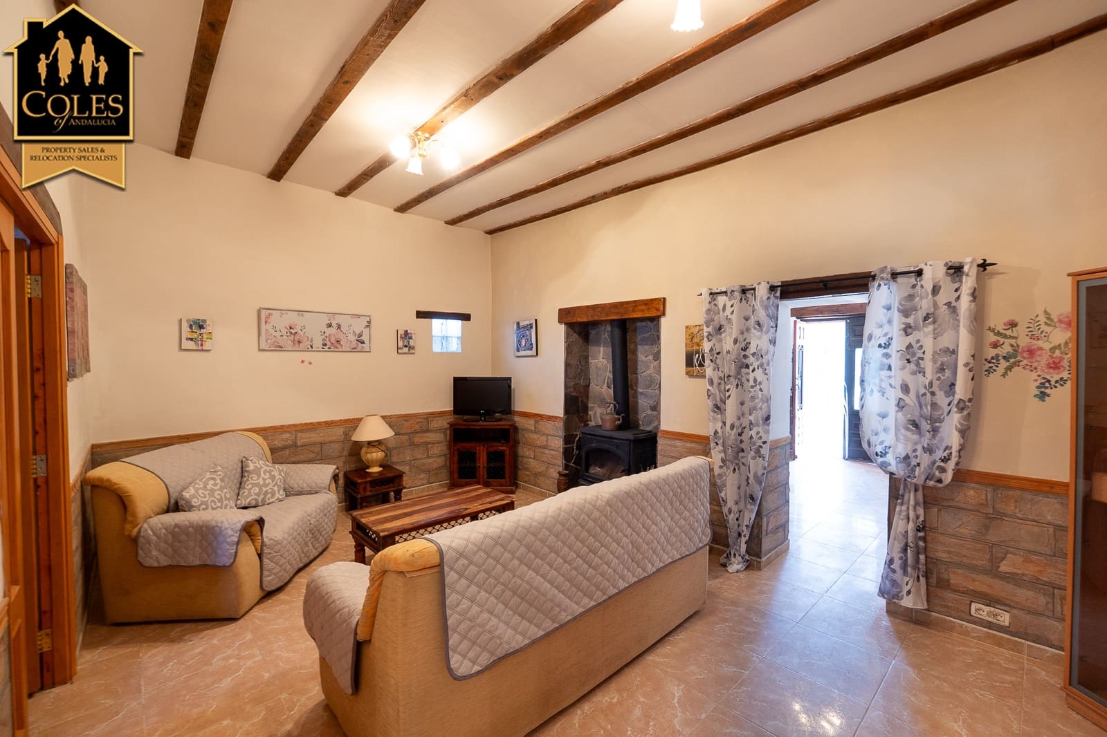 3 soverom Finca/Herregård til salgs i Los Lobos med garasje - € 134 995 (Ref: 9447097)