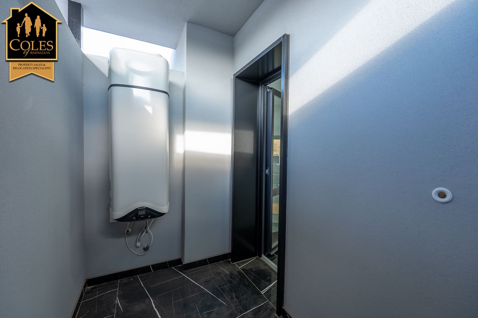 2 makuuhuone Huvila myytävänä paikassa Los Gallardos mukana uima-altaan 
autotalli - 324 000 € (Ref: 9453615)