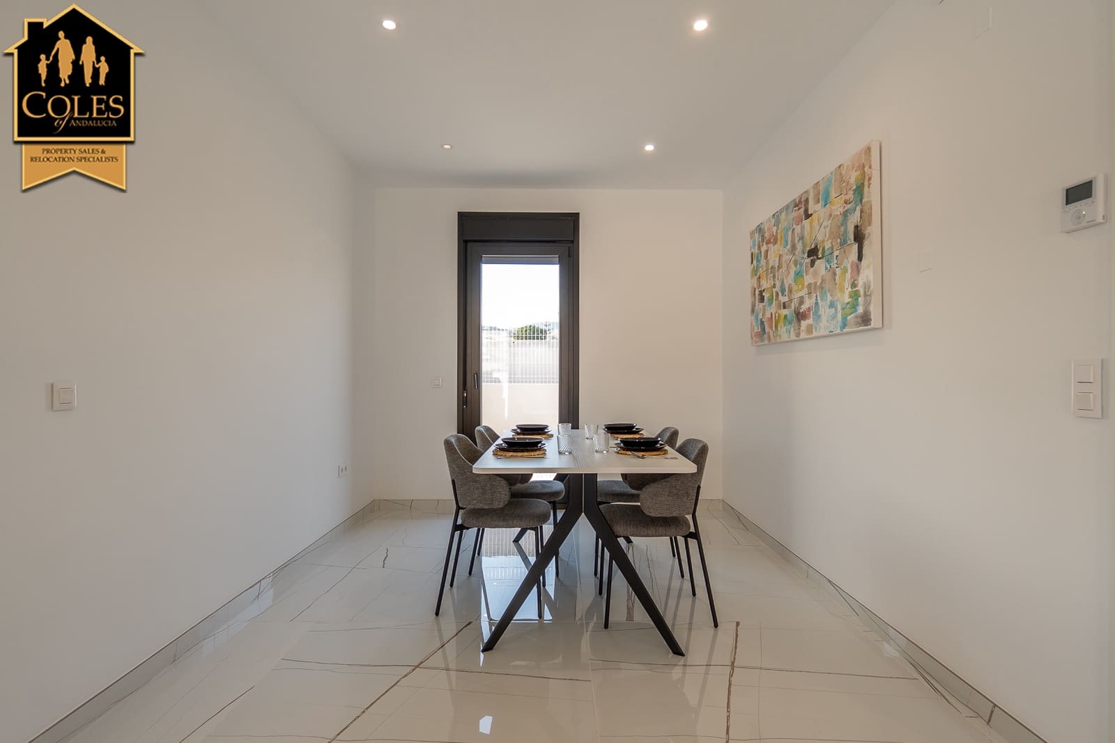 2 makuuhuone Huvila myytävänä paikassa Los Gallardos mukana uima-altaan 
autotalli - 324 000 € (Ref: 9453615)