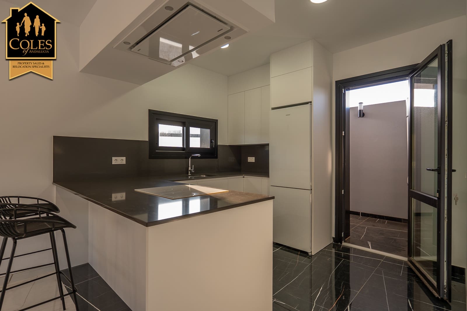 2 makuuhuone Huvila myytävänä paikassa Los Gallardos mukana uima-altaan 
autotalli - 324 000 € (Ref: 9453615)