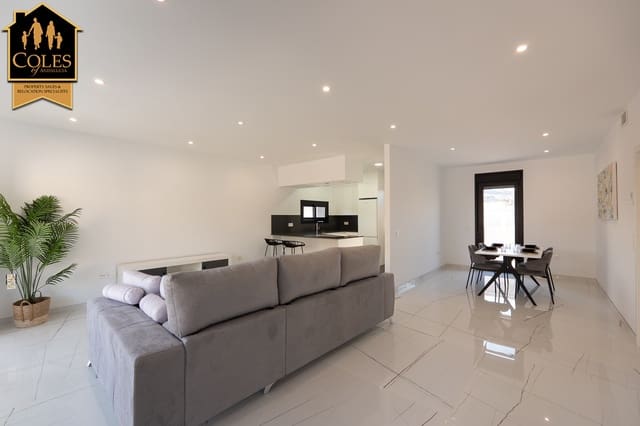 2 makuuhuone Huvila myytävänä paikassa Los Gallardos mukana uima-altaan 
autotalli - 324 000 € (Ref: 9453615)