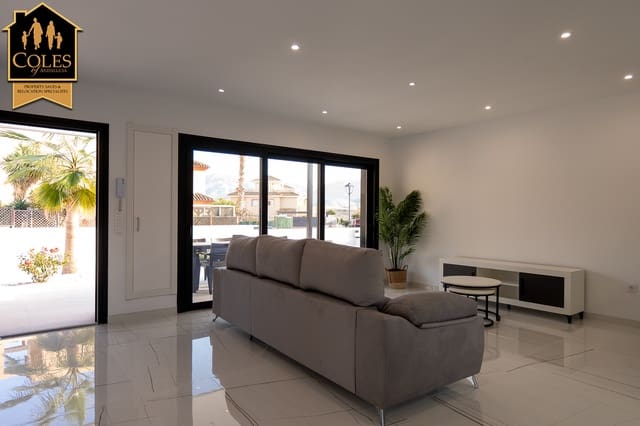 2 makuuhuone Huvila myytävänä paikassa Los Gallardos mukana uima-altaan 
autotalli - 324 000 € (Ref: 9453615)