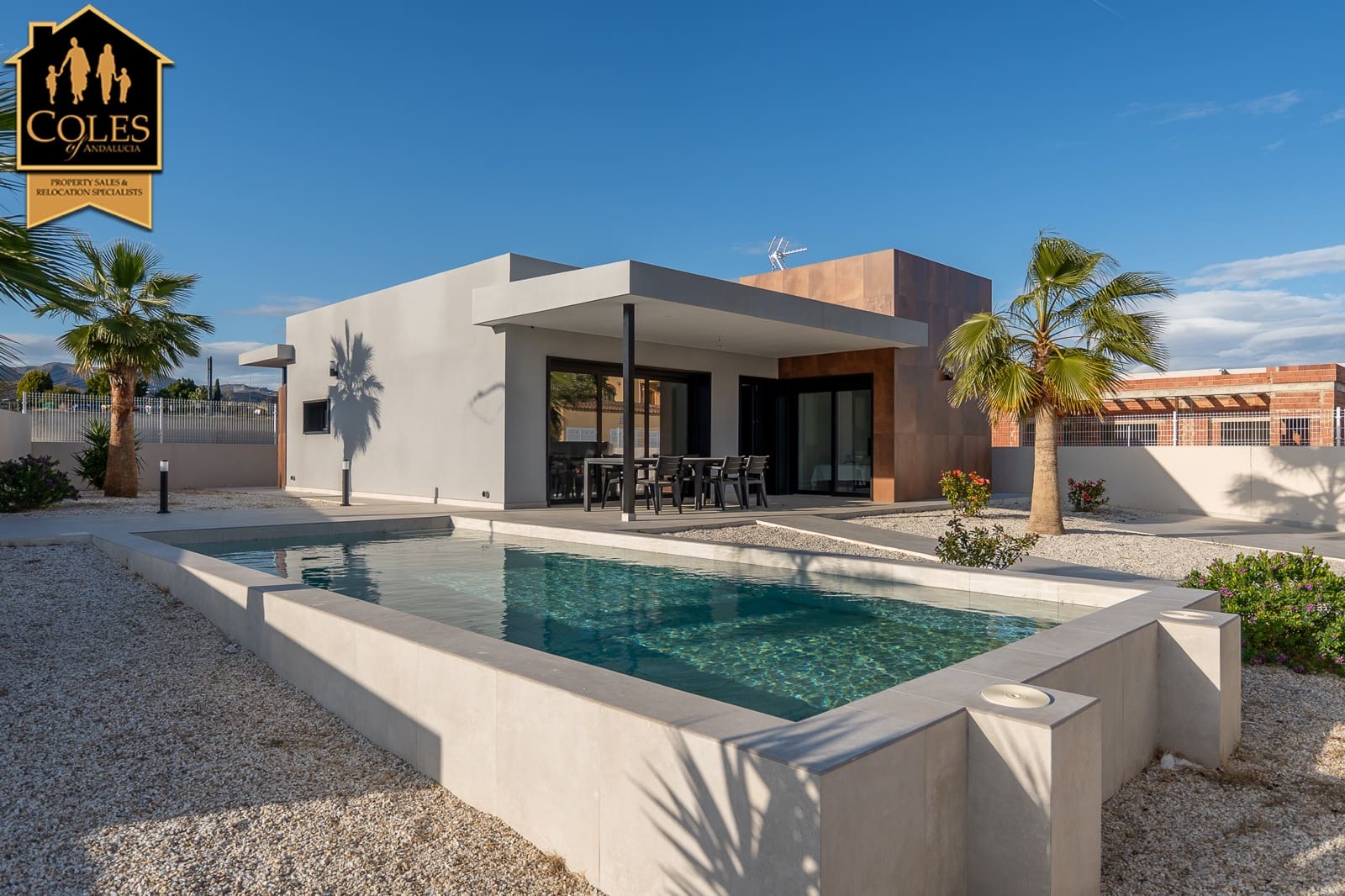 2 makuuhuone Huvila myytävänä paikassa Los Gallardos mukana uima-altaan 
autotalli - 324 000 € (Ref: 9453615)