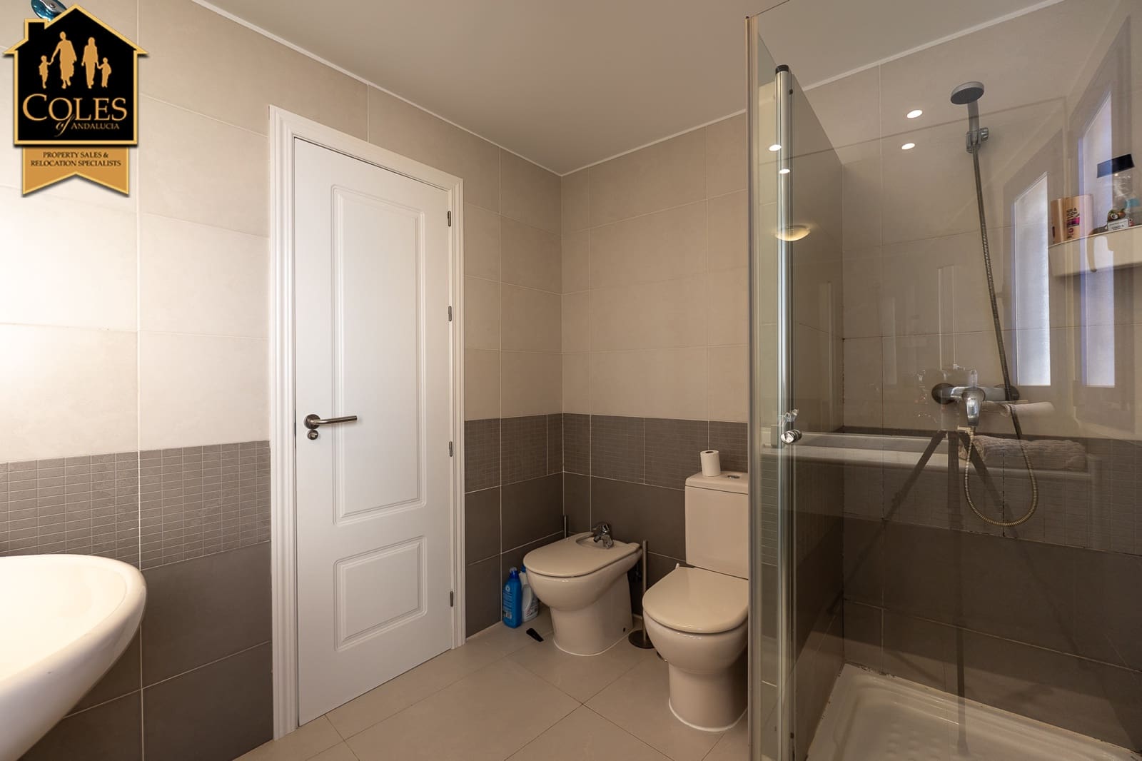 2 slaapkamer Strandappartement te koop in Mojacar met zwembad garage - € 234.950 (Ref: 9456583)