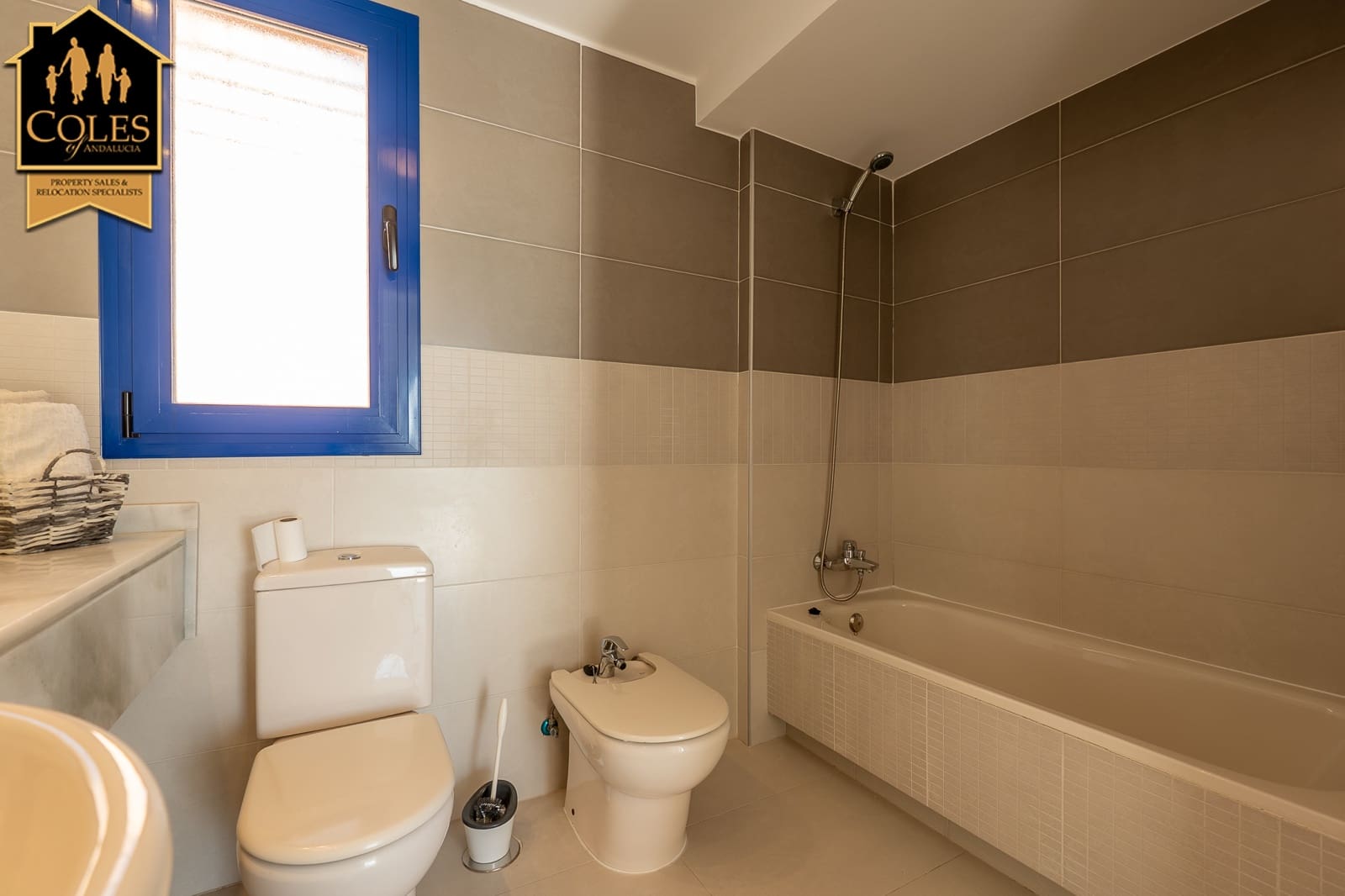 2 slaapkamer Strandappartement te koop in Mojacar met zwembad garage - € 234.950 (Ref: 9456583)