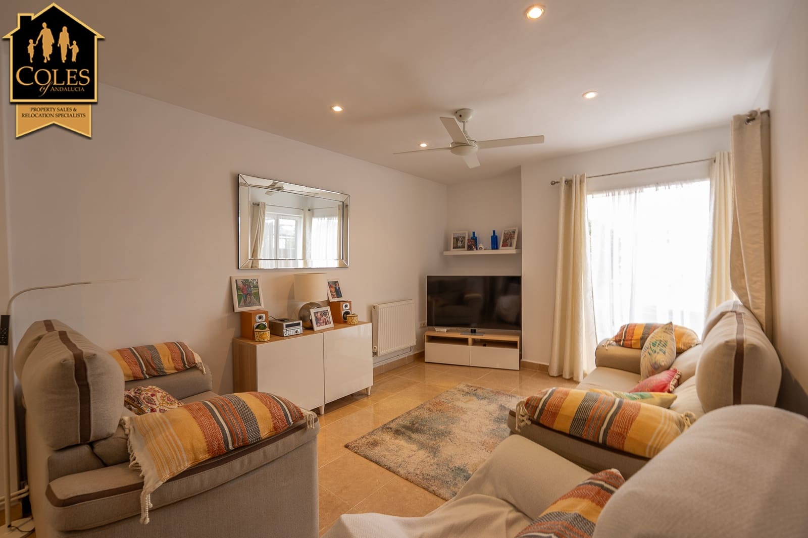 3 sypialnia Dom na sprzedaż w Los Gallardos z basenem garażem - 174 950 € (Ref: 9494865)