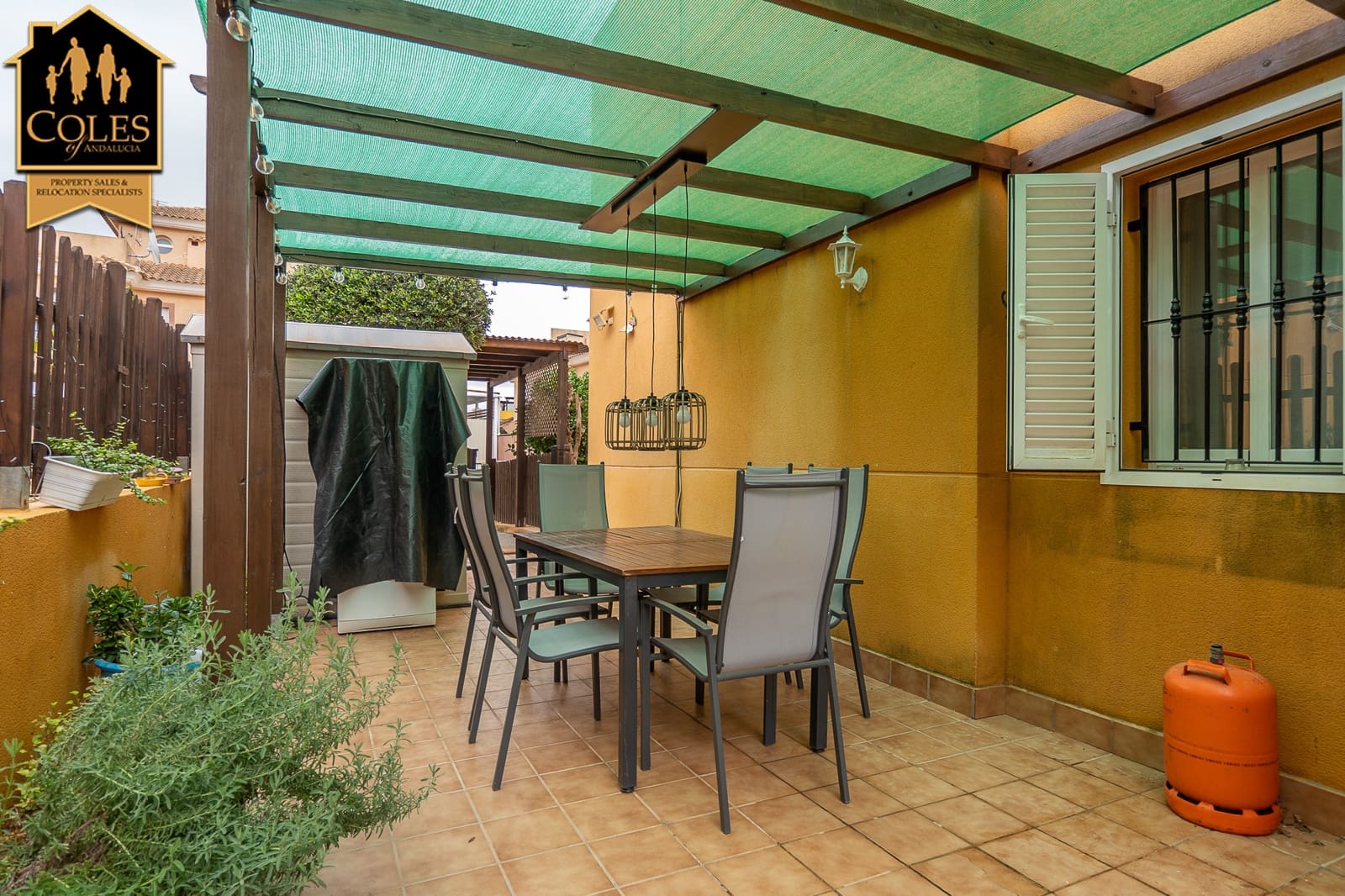 3 sypialnia Dom na sprzedaż w Los Gallardos z basenem garażem - 174 950 € (Ref: 9494865)