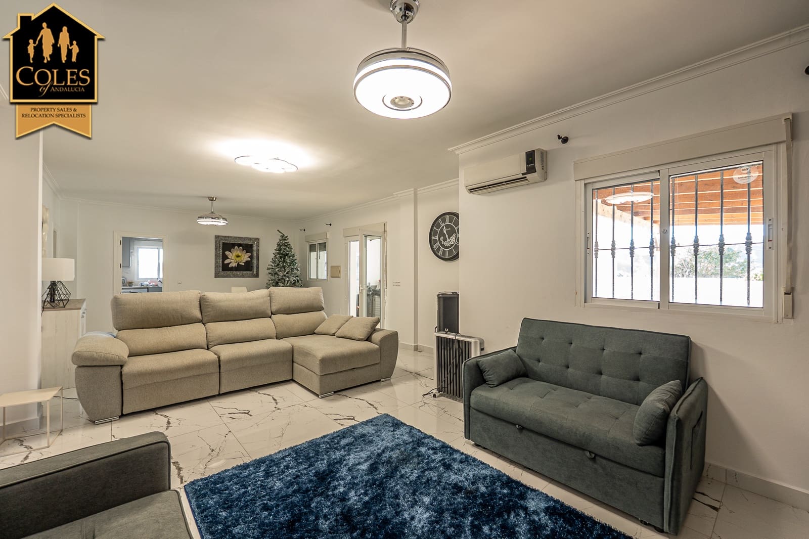 4 bedroom Villa for sale in Arboleas with pool garage - € 359,000 (Ref: 9500294)