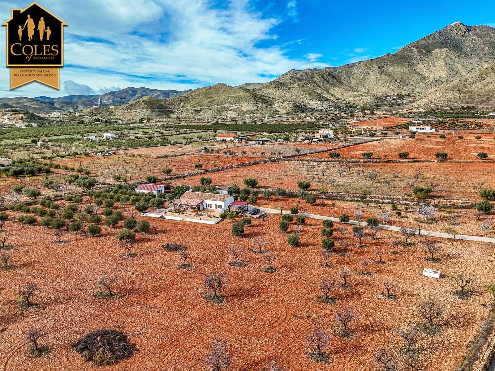 Chalet de 2 habitaciones en Uleila del Campo en venta con garaje - 224.950 € (Ref: 9516314)