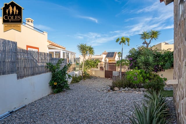 2 camera da letto Villa in vendita in Zurgena con garage - 219.995 € (Rif: 9516352)