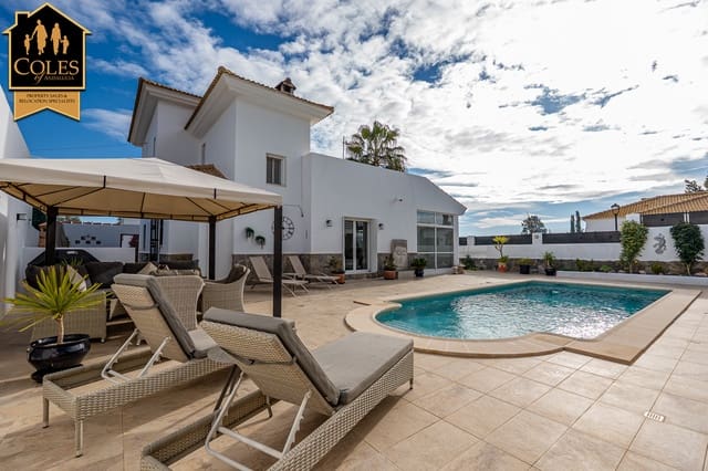 3 quarto Moradia para venda em Los Carasoles, Zurgena com piscina garagem - 329 000 € (Ref: 9534763)