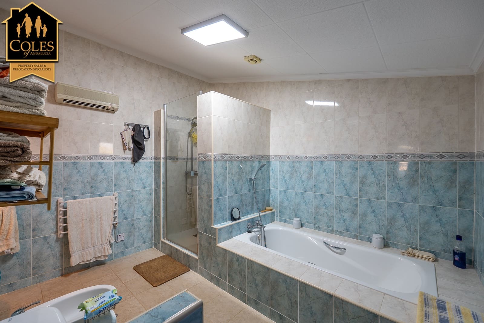 3 quarto Moradia para venda em Huercal-Overa com piscina garagem - 299 995 € (Ref: 9552995)