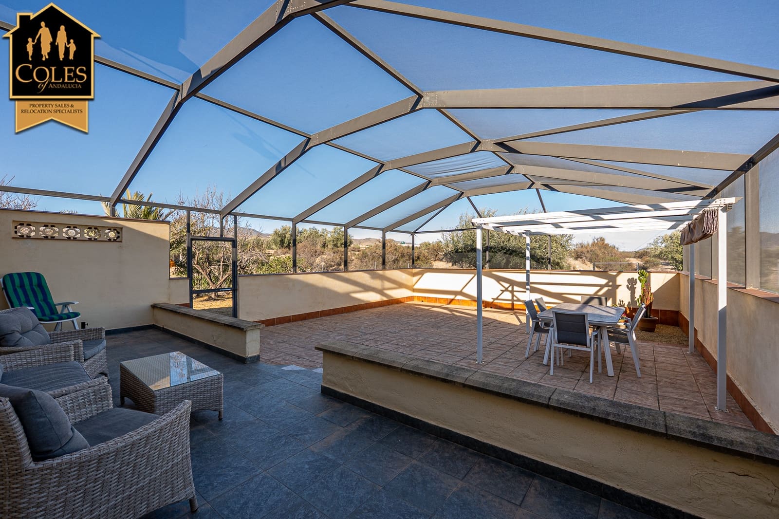 3 quarto Moradia para venda em Huercal-Overa com piscina garagem - 299 995 € (Ref: 9552995)