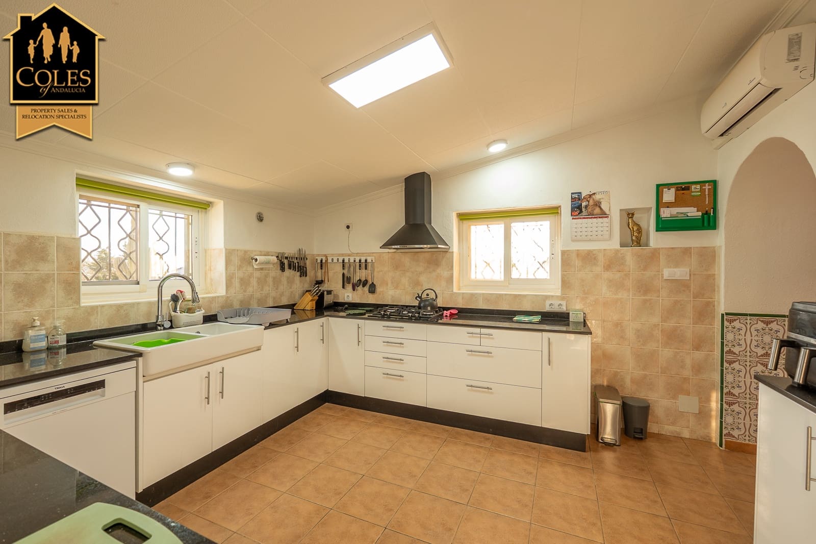 3 quarto Moradia para venda em Huercal-Overa com piscina garagem - 299 995 € (Ref: 9552995)