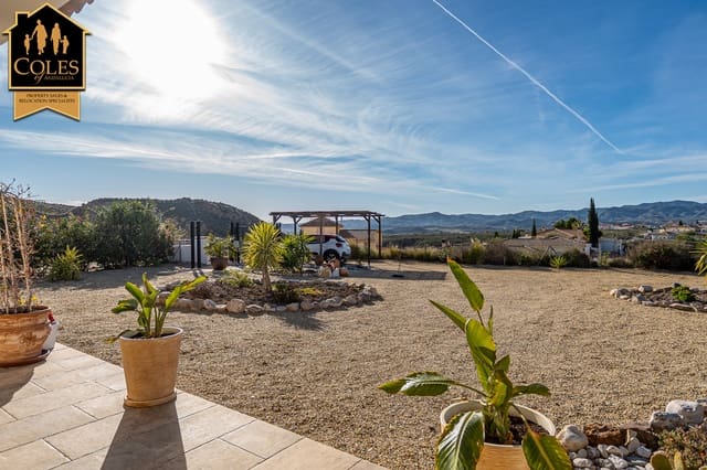 3 sovrum Villa till salu i Zurgena med garage - 229 999 € (Ref: 9558802)