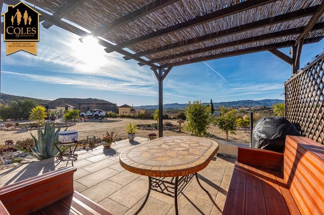 3 sovrum Villa till salu i Zurgena med garage - 229 999 € (Ref: 9558802)