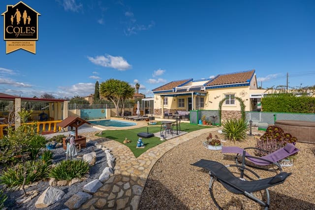 3 sypialnia Willa na sprzedaż w Arboleas z basenem garażem - 259 995 € (Ref: 9566395)