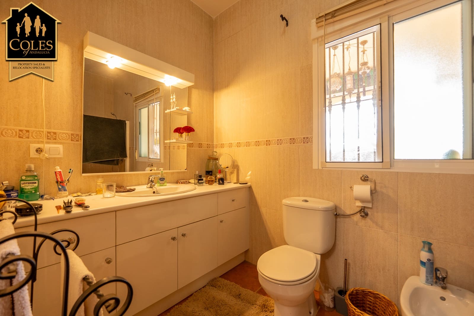 4 sypialnia Willa na sprzedaż w Arboleas z basenem garażem - 299 000 € (Ref: 9566401)