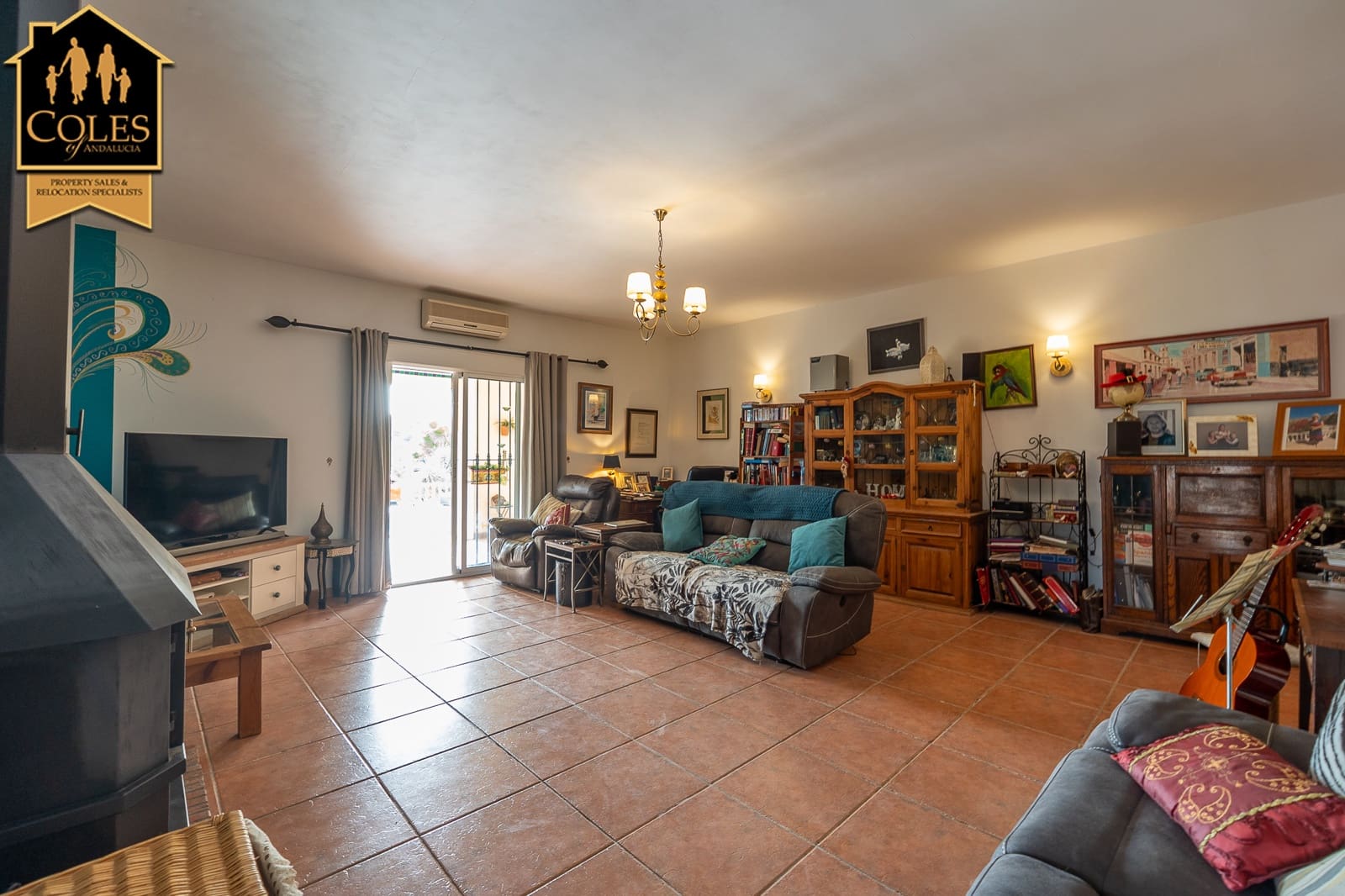 4 sypialnia Willa na sprzedaż w Arboleas z basenem garażem - 299 000 € (Ref: 9566401)