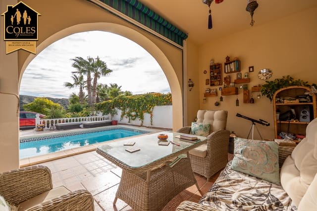 4 sypialnia Willa na sprzedaż w Arboleas z basenem garażem - 299 000 € (Ref: 9566401)