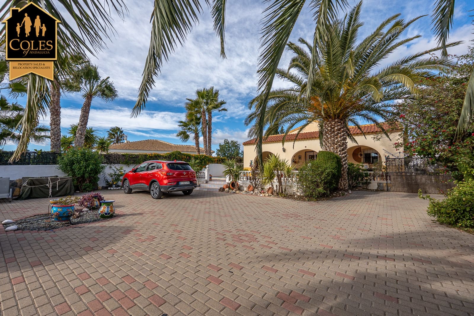 4 sypialnia Willa na sprzedaż w Arboleas z basenem garażem - 299 000 € (Ref: 9566401)