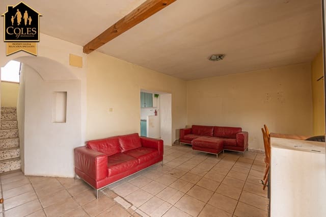 6 soveværelse Byhus til salg i El Contador, Chirivel med swimmingpool garage - € 64.950 (Ref: 9566403)