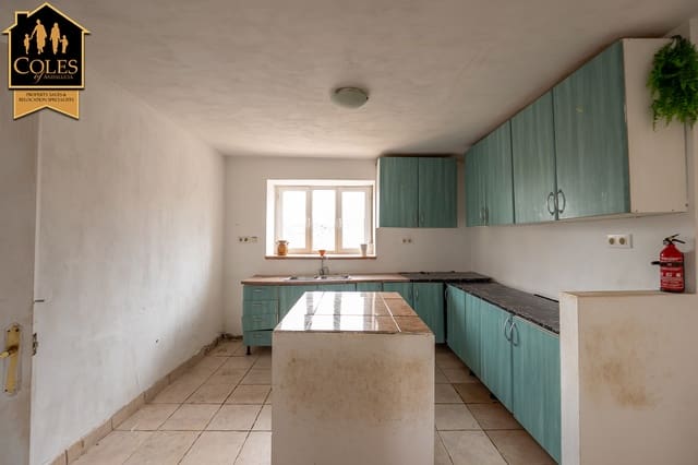 6 soveværelse Byhus til salg i El Contador, Chirivel med swimmingpool garage - € 64.950 (Ref: 9566403)