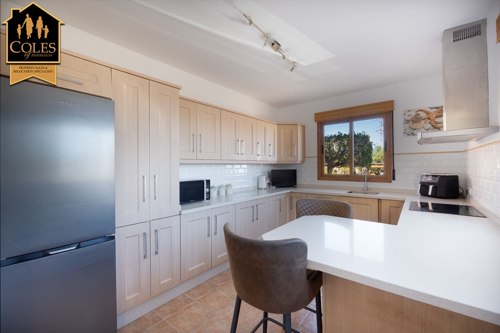 4 soveværelse Villa til salg i Bedar med swimmingpool garage - € 497.500 (Ref: 9579997)