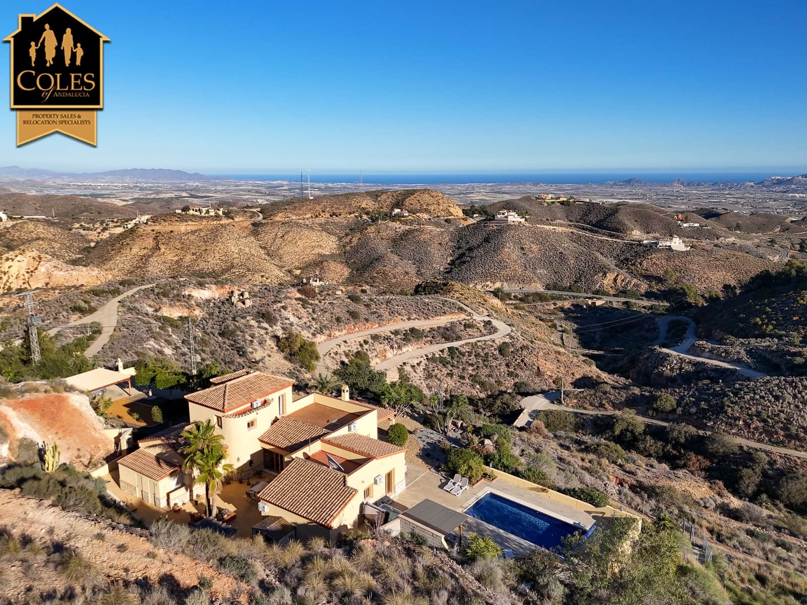 4 soveværelse Villa til salg i Bedar med swimmingpool garage - € 497.500 (Ref: 9579997)