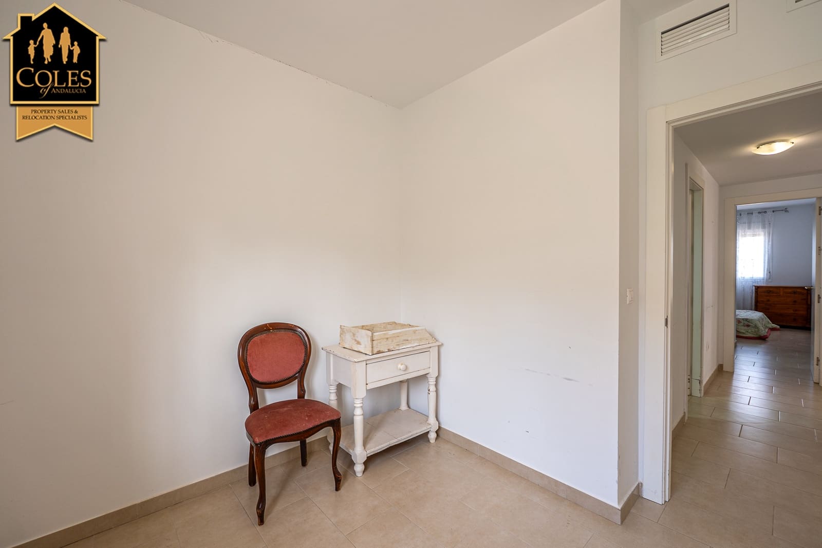 3 makuuhuone Huvila myytävänä paikassa Turre mukana 
autotalli - 229 950 € (Ref: 9588093)