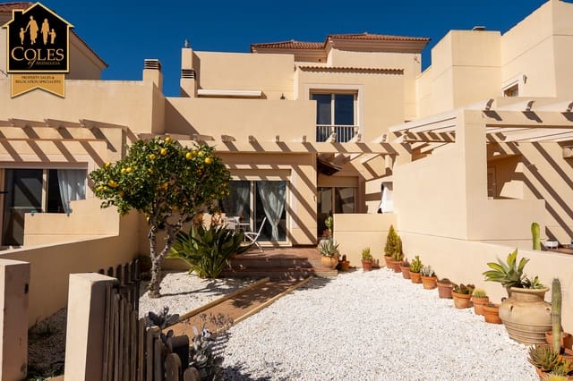 Casa de 3 habitaciones en Alfaix, Los Gallardos en venta con piscina garaje - 170.000 € (Ref: 9634913)