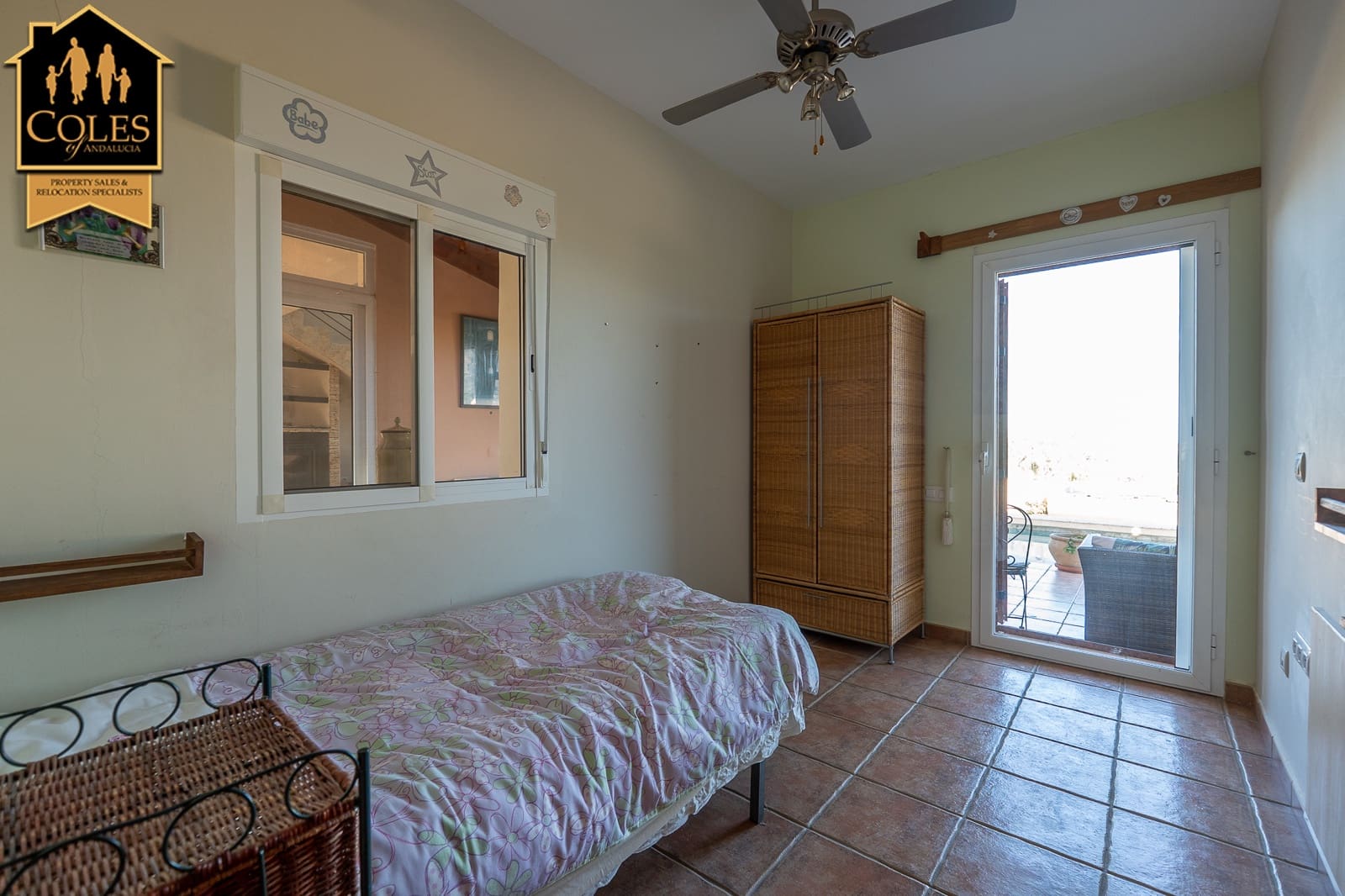 5 bedroom Villa for sale in Los Gallardos with pool - € 429,000 (Ref: 9635004)