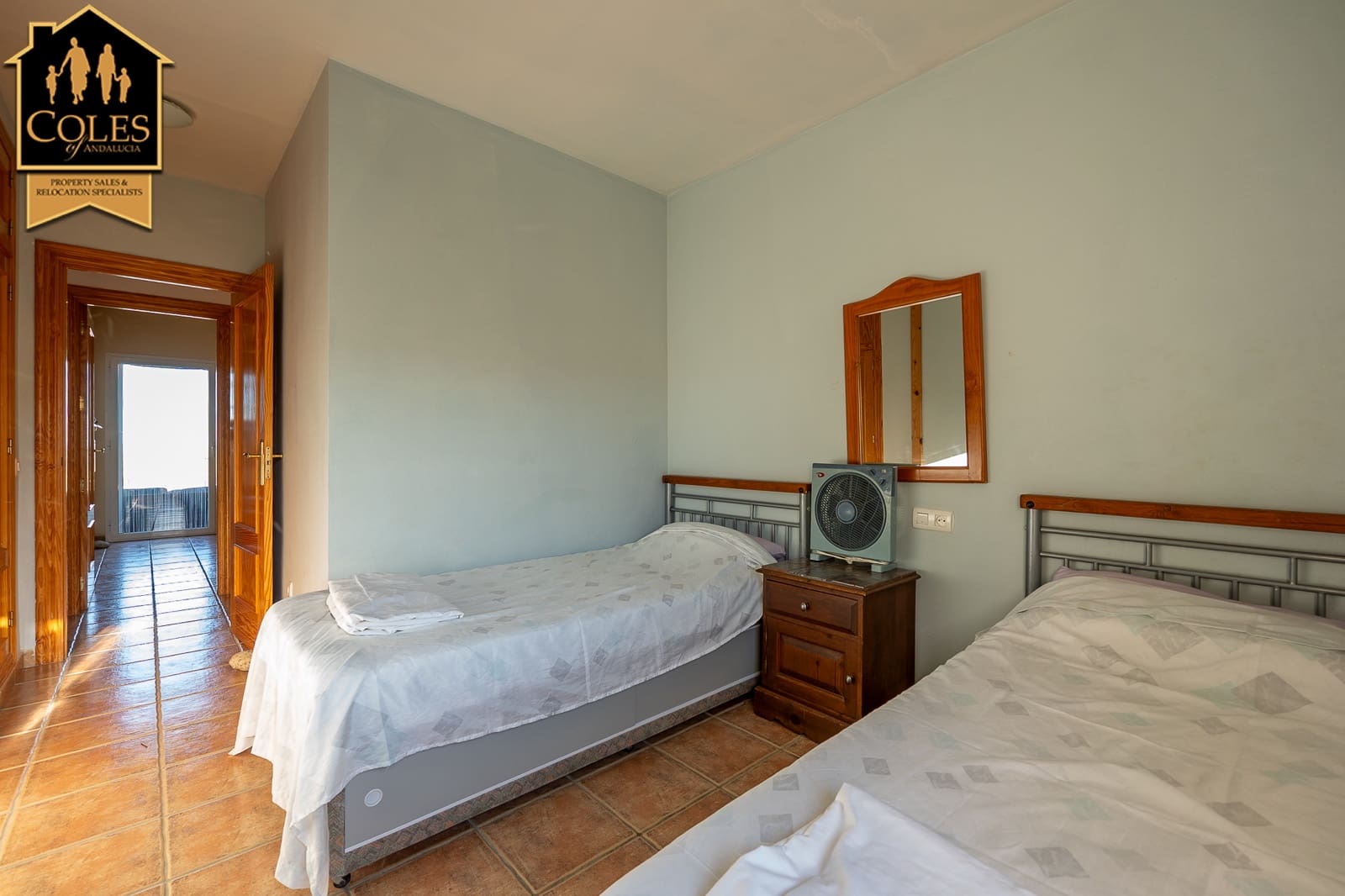 5 bedroom Villa for sale in Los Gallardos with pool - € 429,000 (Ref: 9635004)