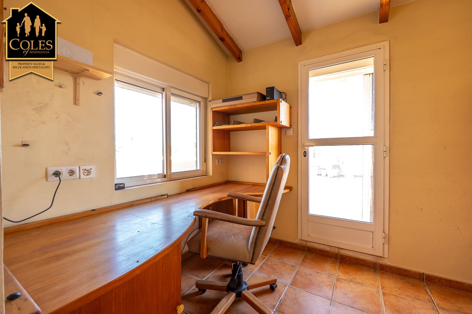 5 bedroom Villa for sale in Los Gallardos with pool - € 429,000 (Ref: 9635004)