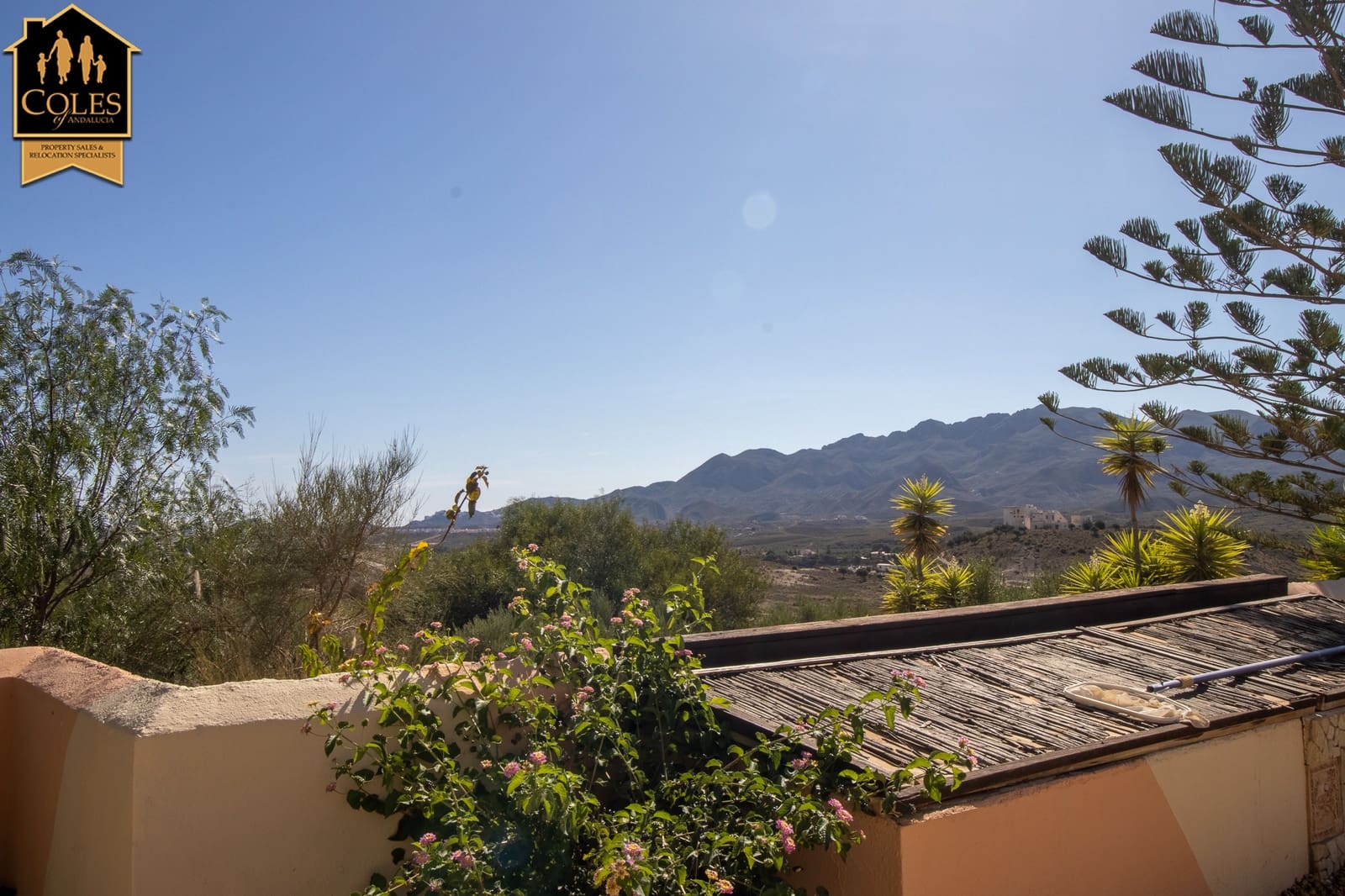 5 bedroom Villa for sale in Los Gallardos with pool - € 429,000 (Ref: 9635004)