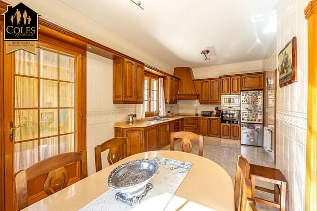 5 camera da letto Villa in vendita in Cuevas del Almanzora con piscina garage - 365.000 € (Rif: 9640488)