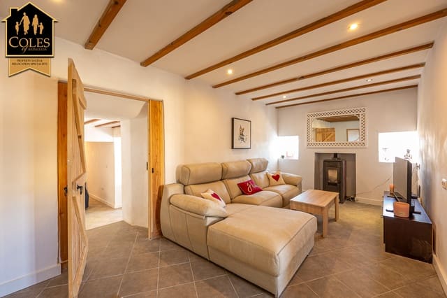 Finca/Casa Rural de 4 habitaciones en Arboleas en venta - 179.950 € (Ref: 9640636)