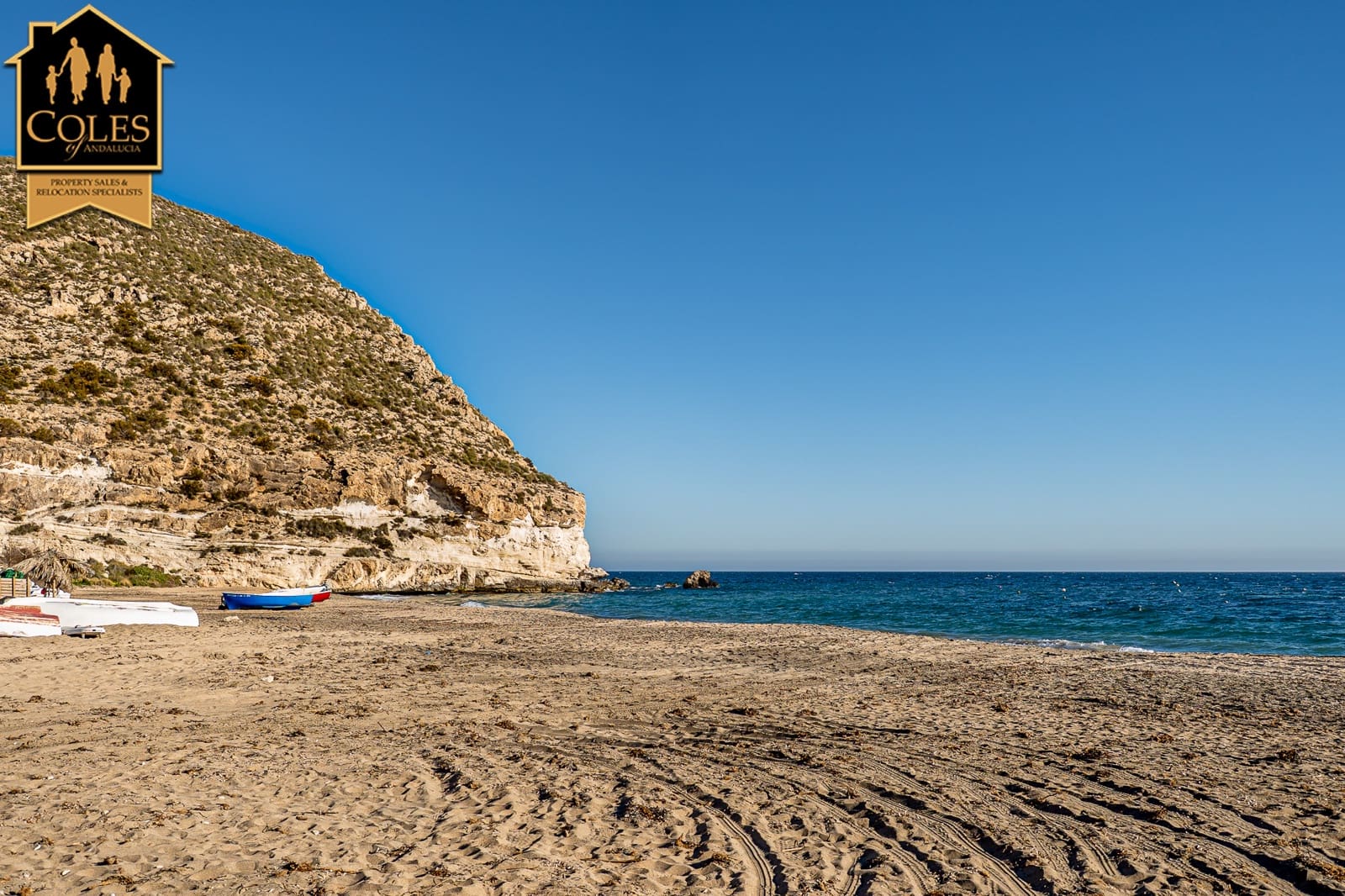 3 bedroom Townhouse for sale in Agua Amarga with pool garage - € 599,000 (Ref: 9656934)