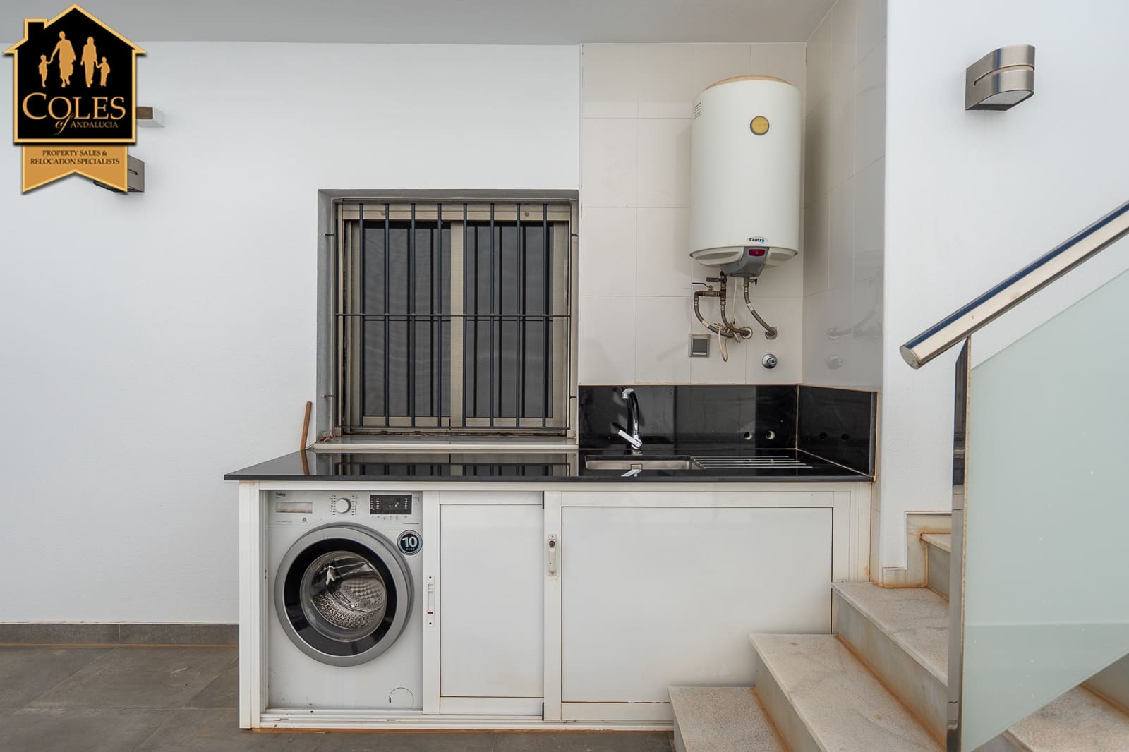 3 makuuhuone Huvila myytävänä paikassa Mazarron mukana uima-altaan 
autotalli - 349 000 € (Ref: 9656935)