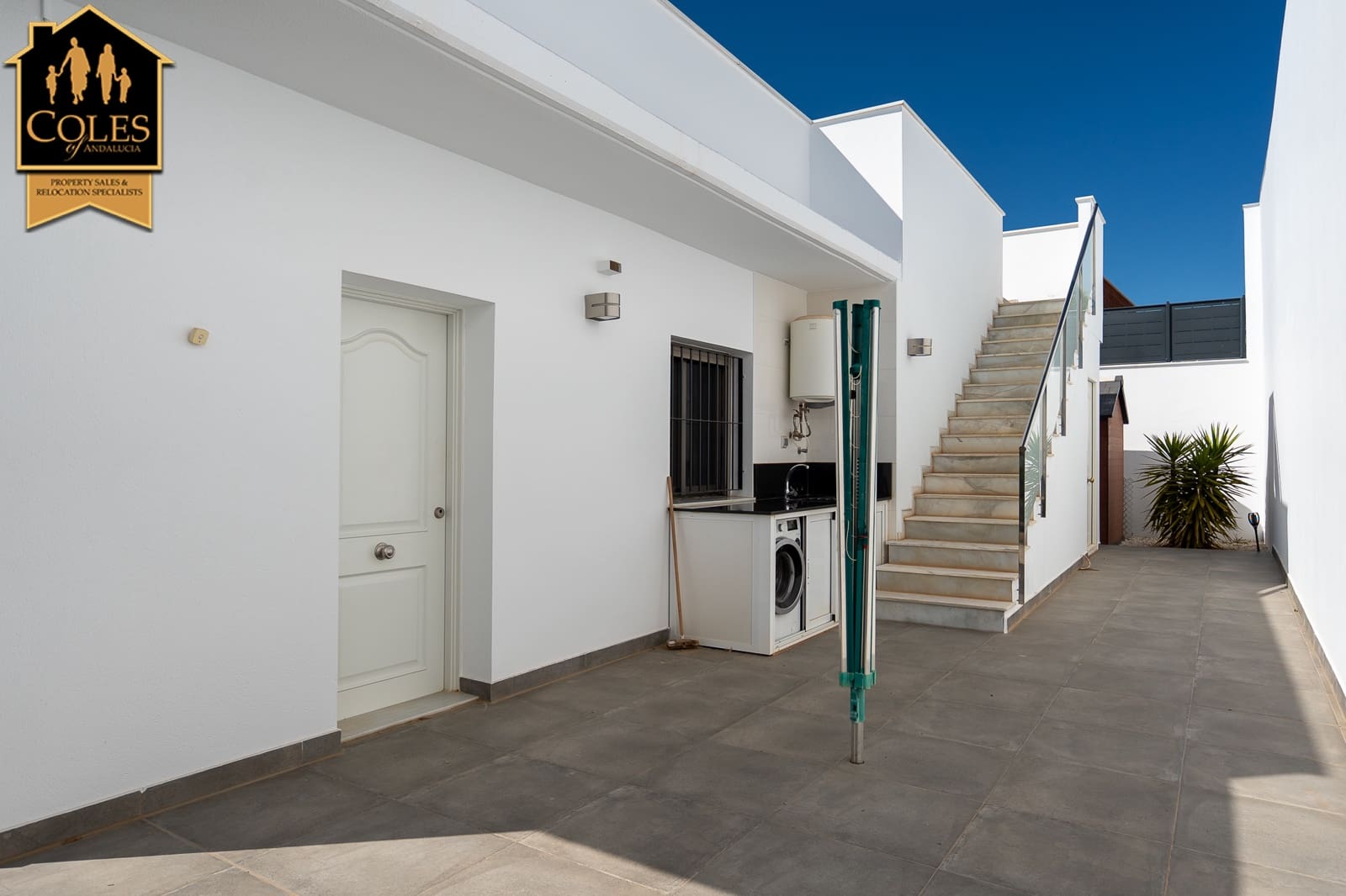 3 makuuhuone Huvila myytävänä paikassa Mazarron mukana uima-altaan 
autotalli - 349 000 € (Ref: 9656935)