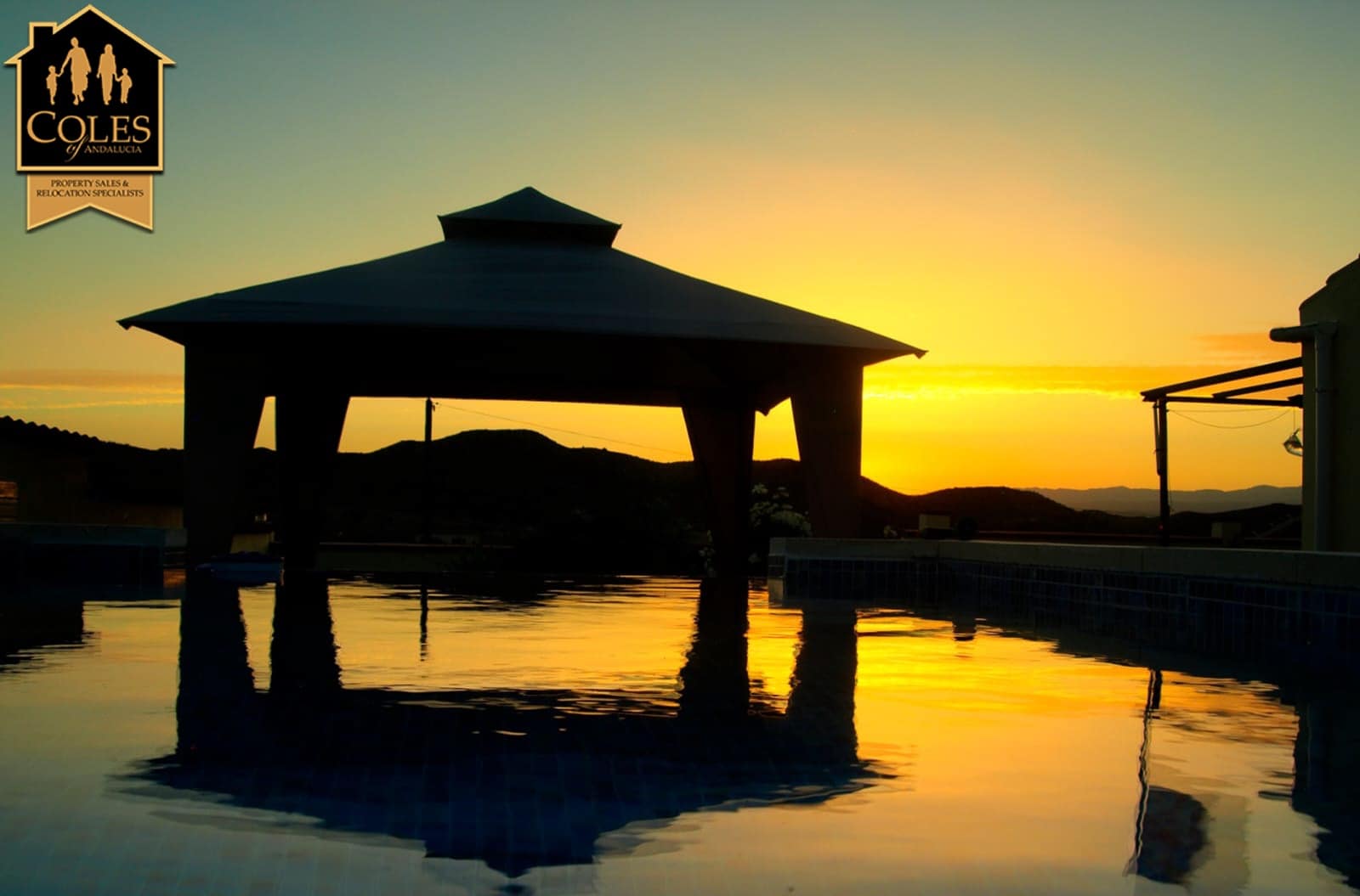 2 Zimmer Villa zu verkaufen in Arboleas mit Pool Garage - 269.500 € (Ref: 9665128)