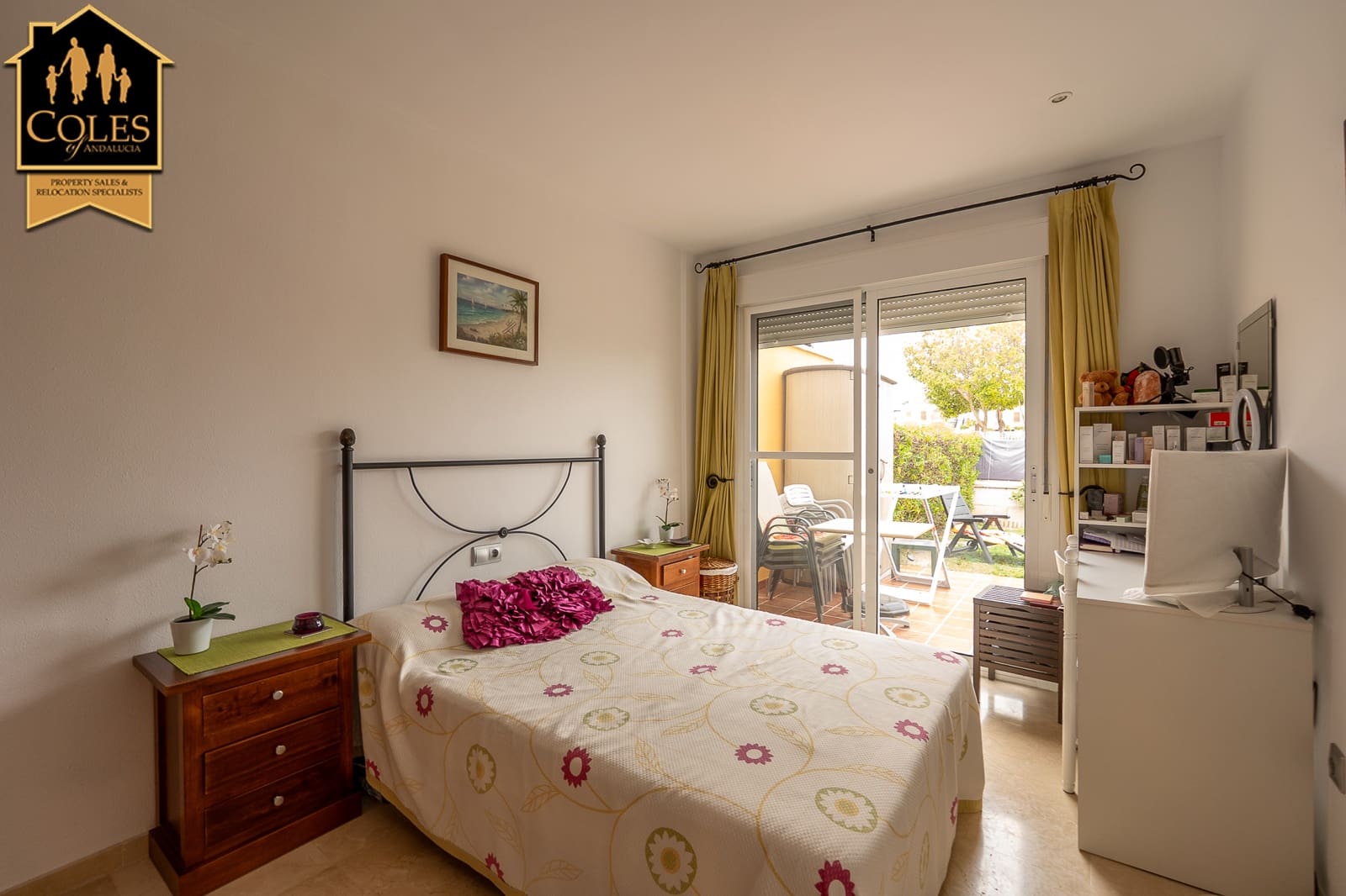 Pareado de 3 habitaciones en Vera en venta con piscina garaje - 325.000 € (Ref: 9665167)