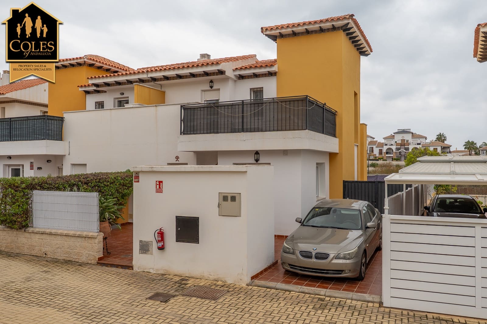 Pareado de 3 habitaciones en Vera en venta con piscina garaje - 325.000 € (Ref: 9665167)