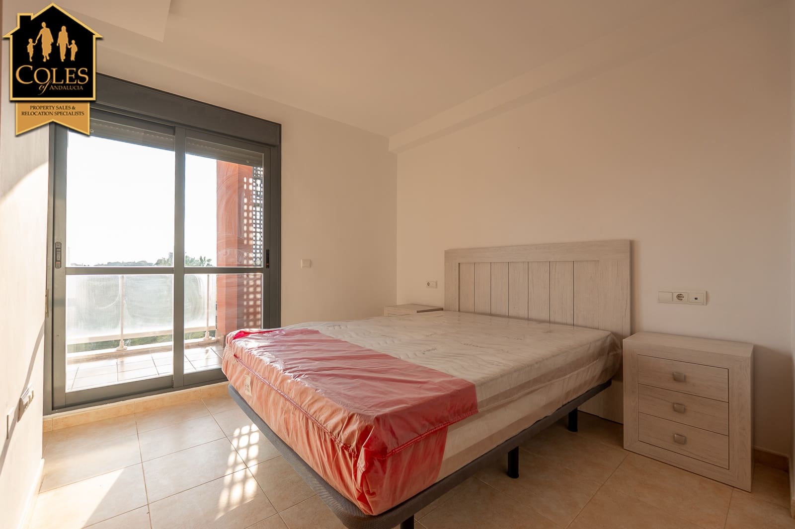 2 Zimmer Strandapartment zu verkaufen in Vera mit Pool Garage - 215.000 € (Ref: 9670988)