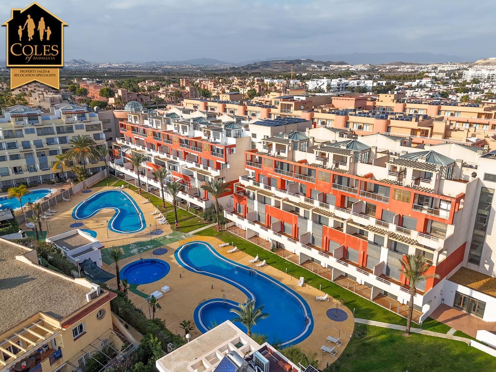 2 Zimmer Strandapartment zu verkaufen in Vera mit Pool Garage - 215.000 € (Ref: 9670988)