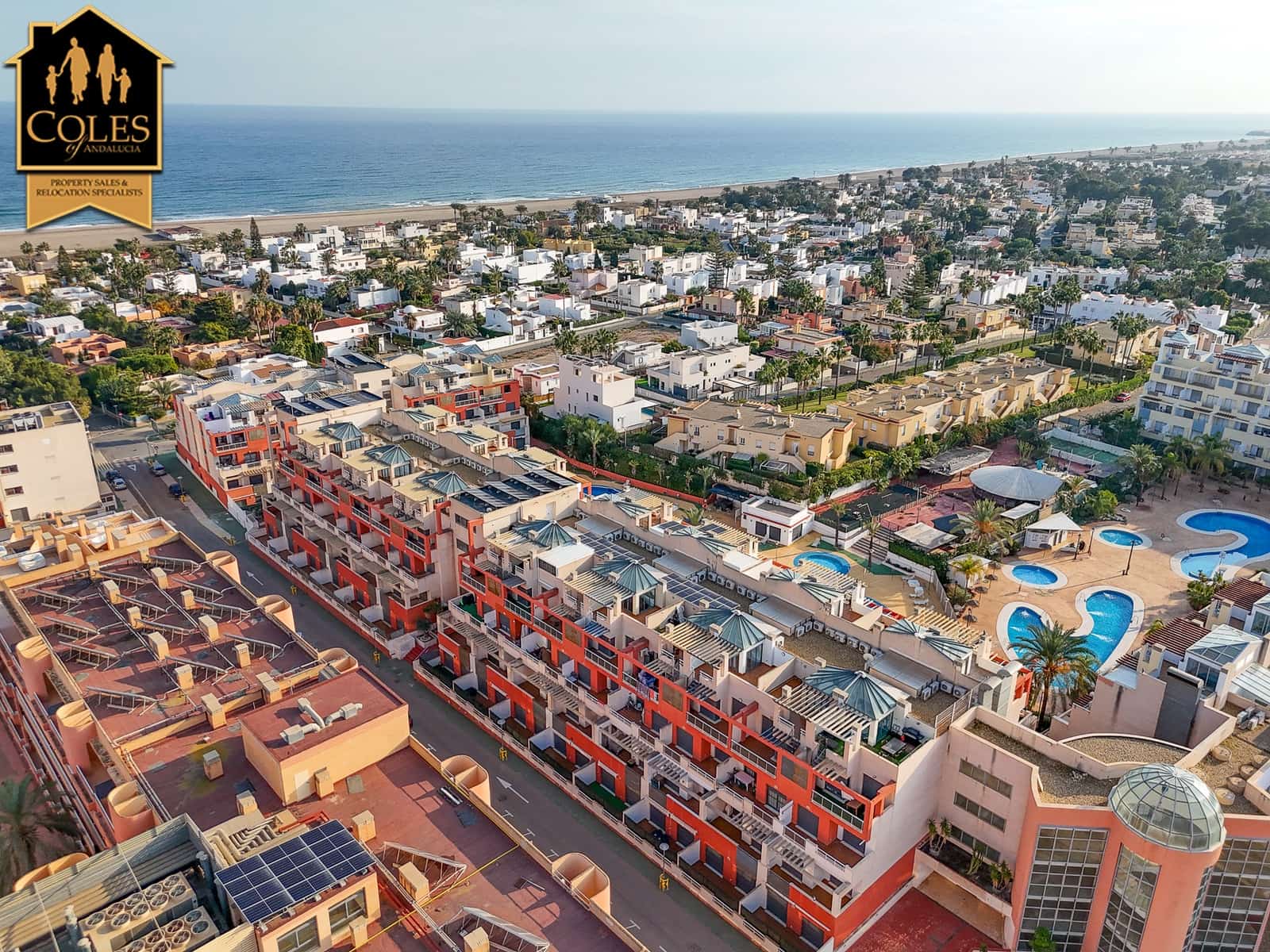 2 Zimmer Strandapartment zu verkaufen in Vera mit Pool Garage - 215.000 € (Ref: 9670988)