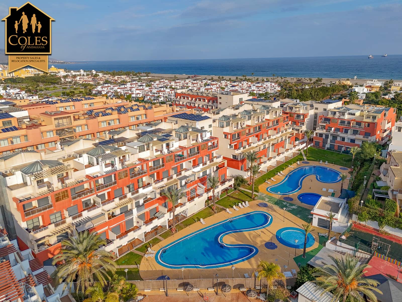 2 Zimmer Strandapartment zu verkaufen in Vera mit Pool Garage - 215.000 € (Ref: 9670988)