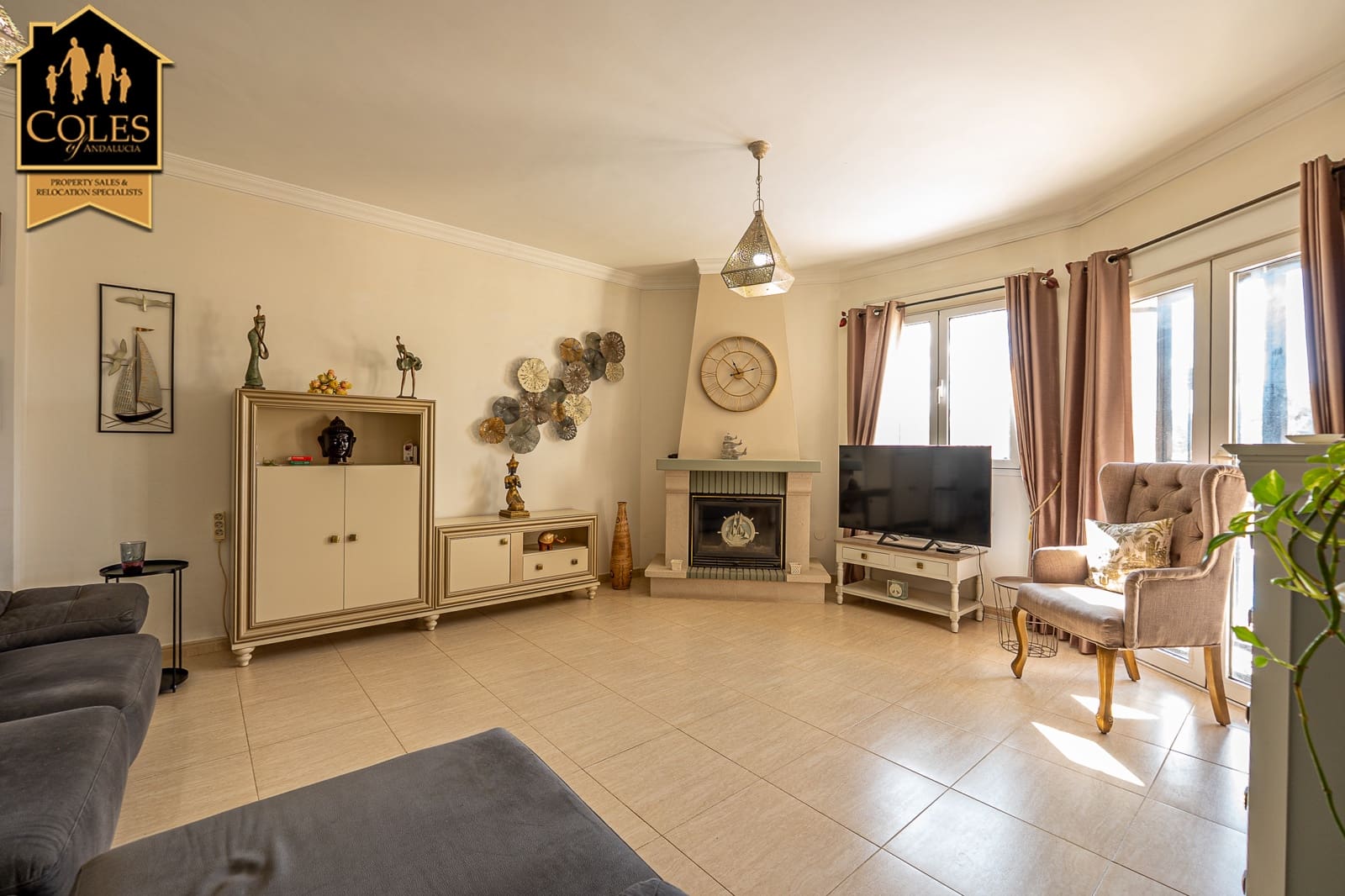 3 Zimmer Villa zu verkaufen in Arboleas mit Pool Garage - 295.000 € (Ref: 9679084)